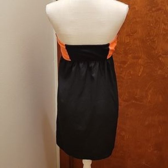 Hurley Color Block Strapless Dress with Sweetheart neckline in size M - Picture 5 of 5